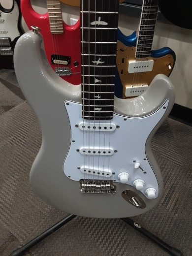 PRS SILVER SKY RW MOC SAND W/GB 3